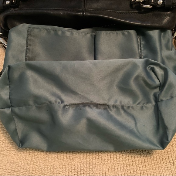 Coach Black soft Leather Shoulder Bag - Picture 6 of 11